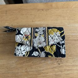 Vera Bradley Trifold Wallet Dogwood “Retired” Pattern