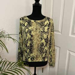 Socialite || Snake Patterned Long Sleeve Shirt