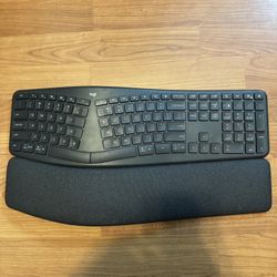 Logitech Ergo K860 Black Wireless Keyboard