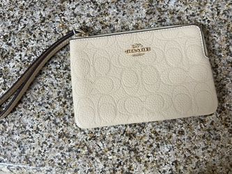 New coach wristlet 6.5” long by 4.5” tall