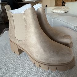 Women’s Tan Suede Chelsea Boots – Chunky Sole – Marco Republic – New 26