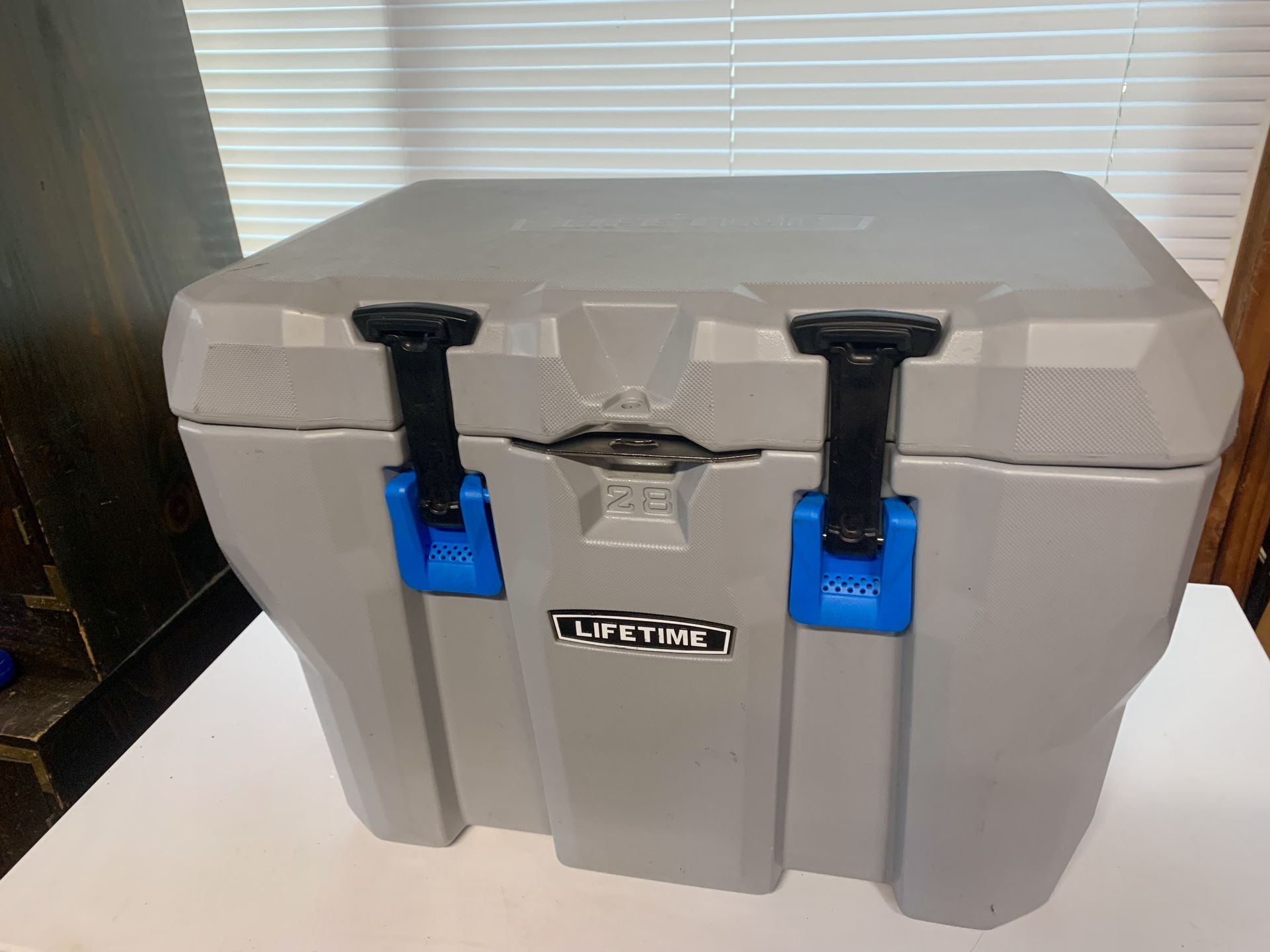 Lifetime 28 Quart Cooler