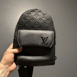 Vintage  Lv Mini Backpack For Men 