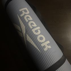 Reebok Exercise Mat With Carry Strap