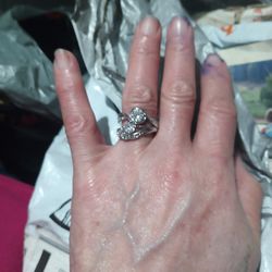 White Gold Diamond Engagement / Wedding Rings 