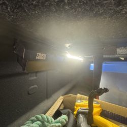 Truck Hero tonneaus Truck Bed Cover 