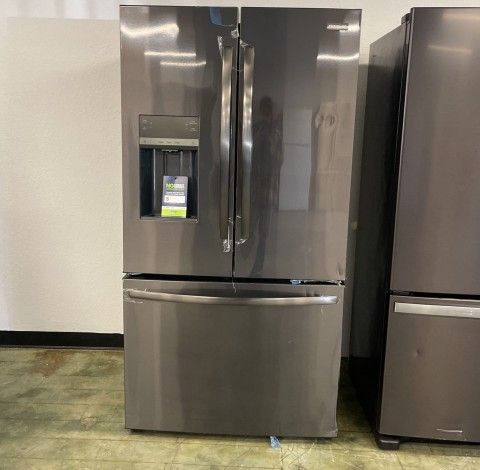 Frigidaire Black Stainless Steel Refrigerator 5LPLO