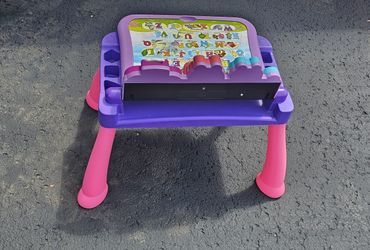 Vtech Learn & Draw Activity Desk Pink