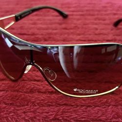 Women’s fashion sunglasses- Brand New- Low Price. $10