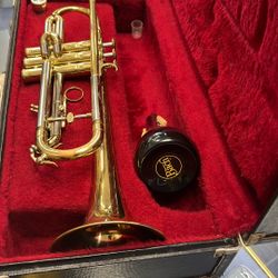Vito Made In Kenosha Trumpet With Case And Mute