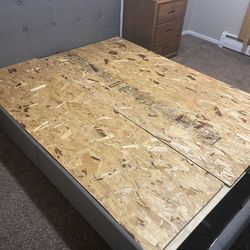 Queen Size upholstered Headboard And Frame 