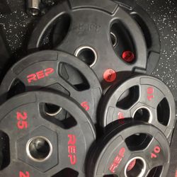 Rubber Olympic Plate Set