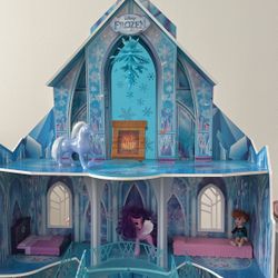 Frozen Doll House