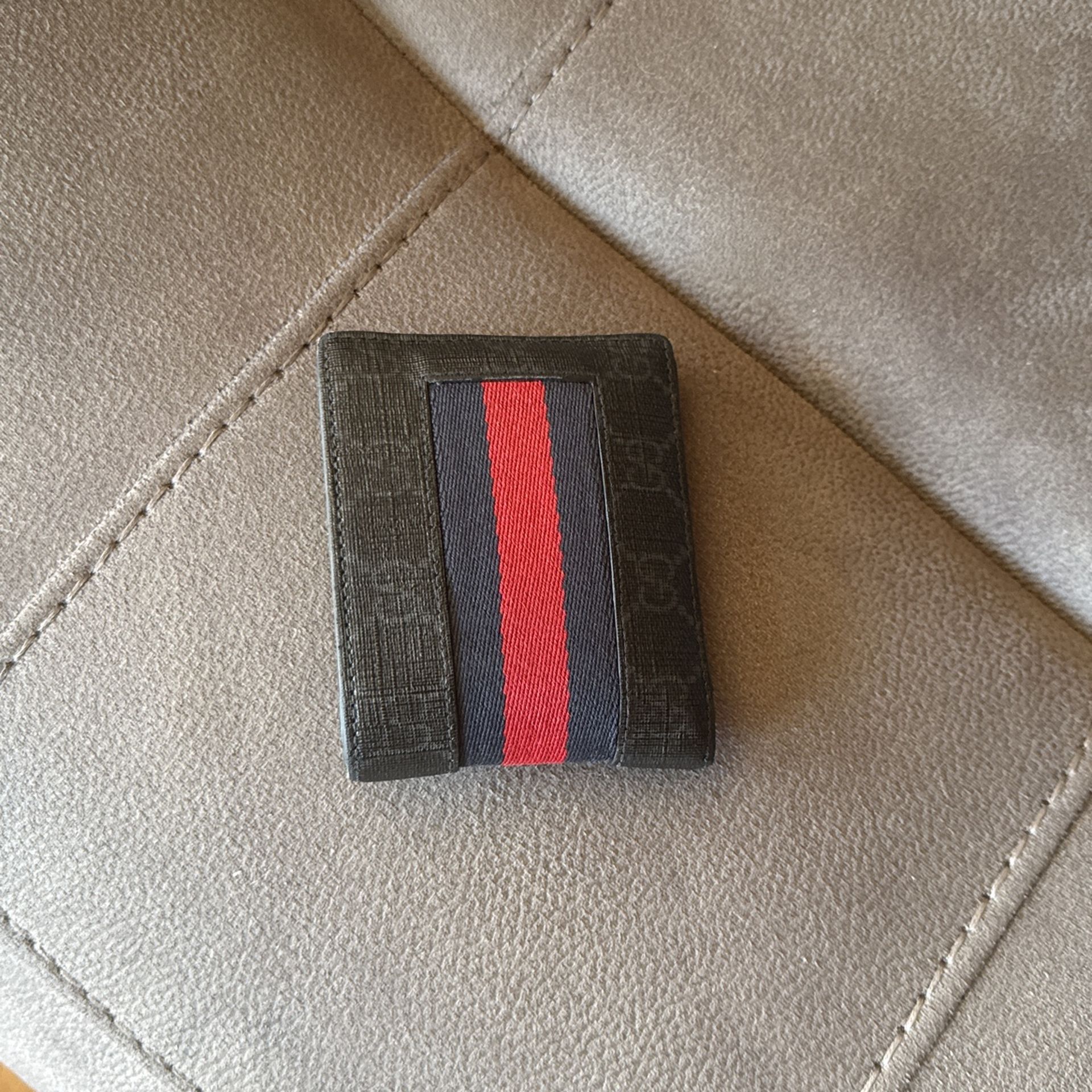 Gucci Wallet 