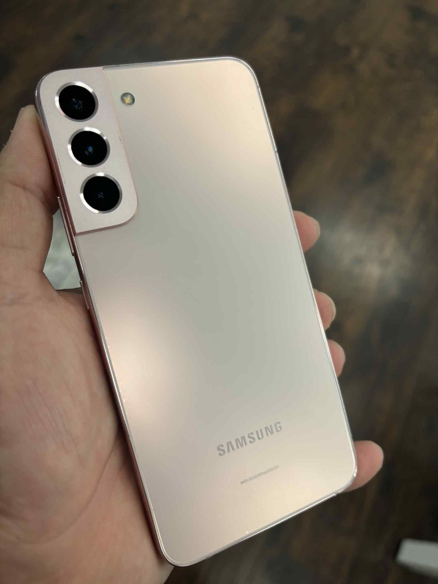 ๐ค Smart Student Steal โ Galaxy S22 Plus 5G 6.2 inch Only $169 or $1 to Grab It Today! Perfect Daily Driver with Warranty