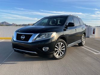 2016 Nissan Pathfinder SL