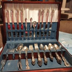 Roger's Silverplated Dinnerware 