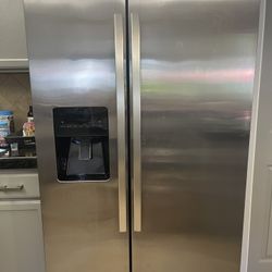 Kenmore Refrigerator 