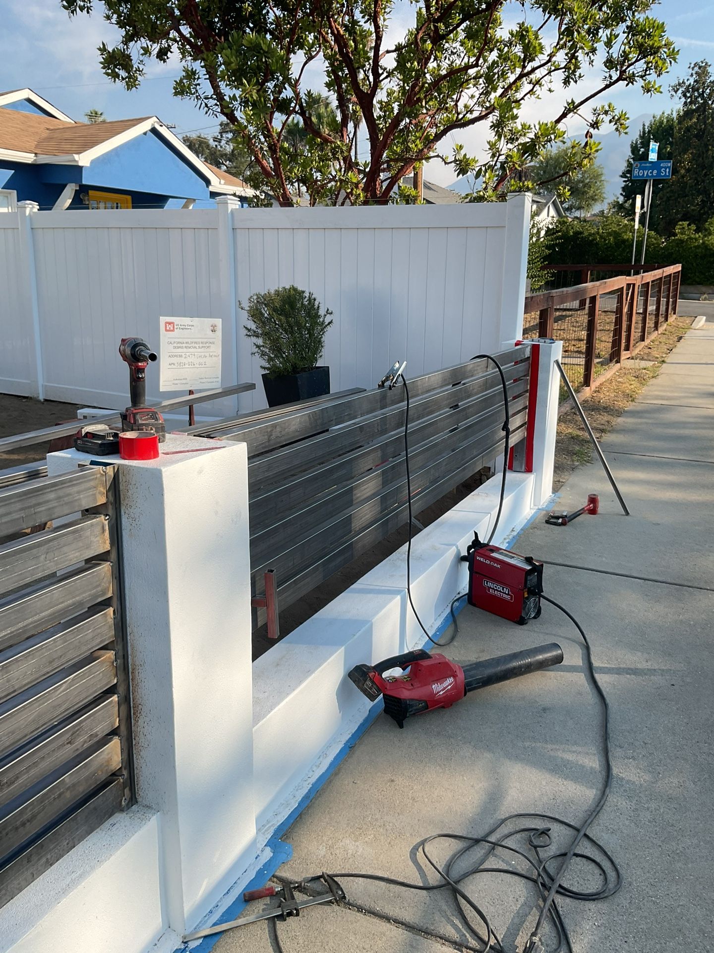 Fence /gate