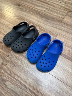 Boys Crocs Size 13C