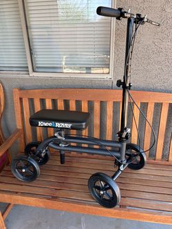 KneeRover Knee Scooter