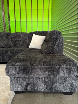 Grey sectional sofa couch (DELIVERY AVAILABLE)