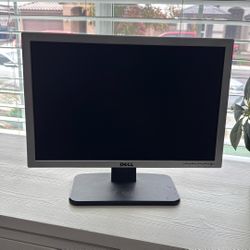 Dell Desktop With Speakers