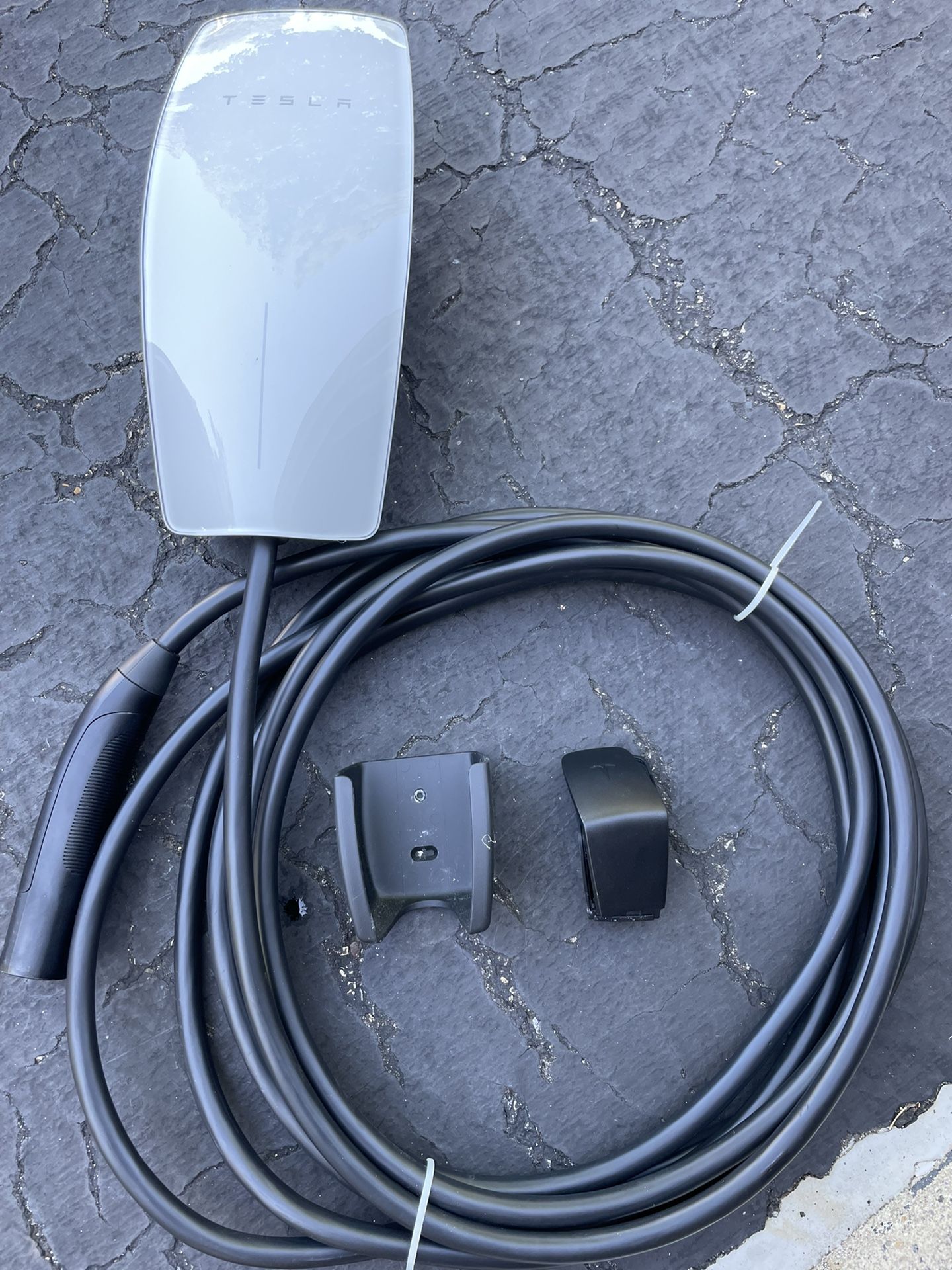 Tesla EV Level 2 Home Connector