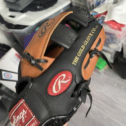 Rawlings baseball glove 10 1/2