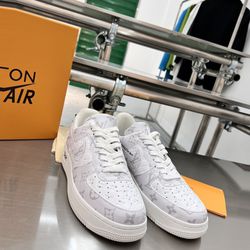 Louis Vuitton Nike Air Force 1 138