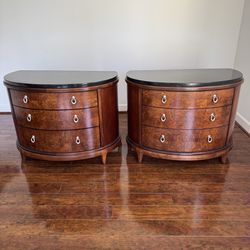 Pair of Thomasville End Tables and Lamps