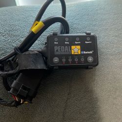 Pedal Commander