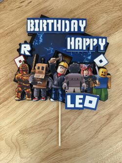 Roblox Cake Topper 