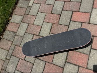 CUSTOM HARRY STYLES SKATEBOARD