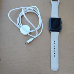 Apple Watch 3 Series UNLOCKED