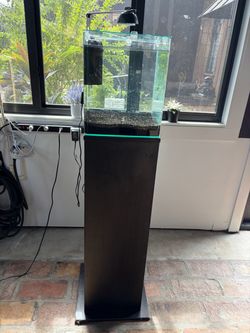 EHEIM Aquastyle 35 9-Gallon Nano Aquarium & Stand With Light & Filter