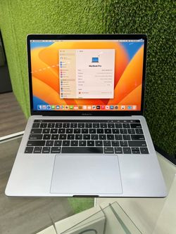 2018 MacBook Pro 13” Touch Bar | 2.3GHz Quad-Core i5 | 8GB RAM | 256GB SSD | Retina Display