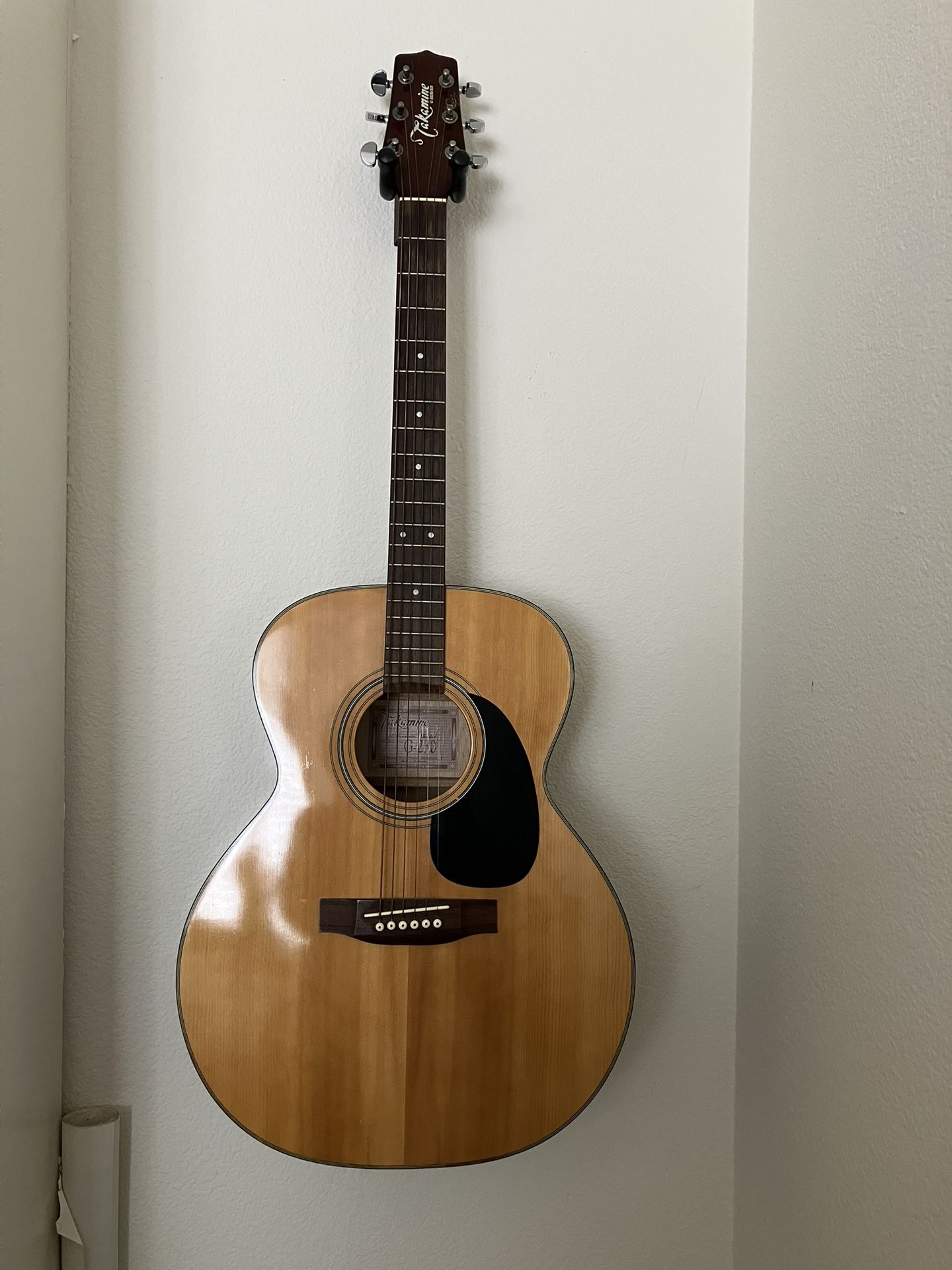 Takamine Acoustic Guitar