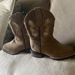 Girls  Cowgirl Boots  #10 