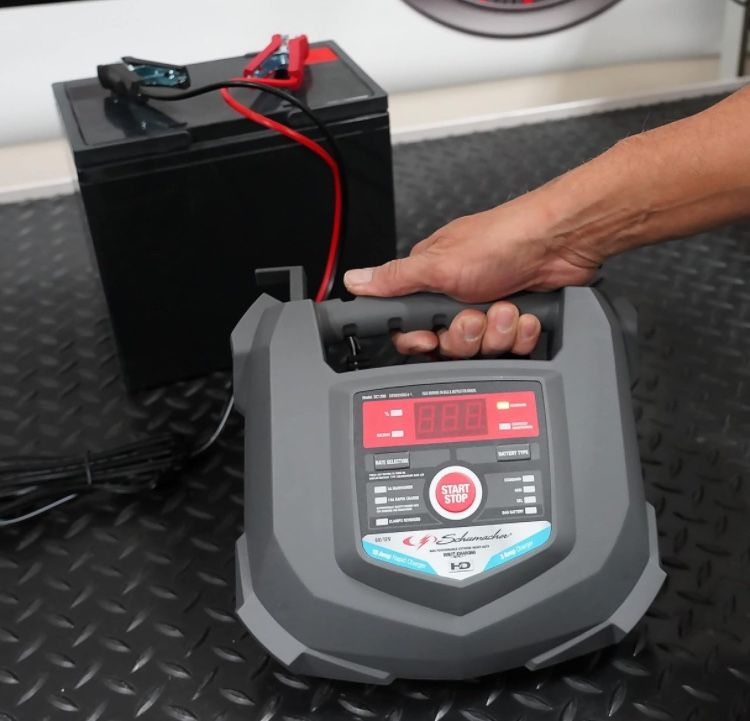 Schumacher Portable Battery Charger