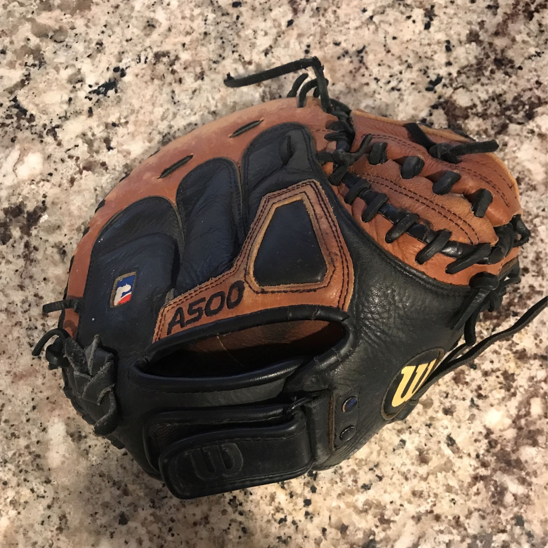 Wilson Catchers Glove A500