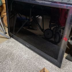 35” Panasonic Tv (no Remote)