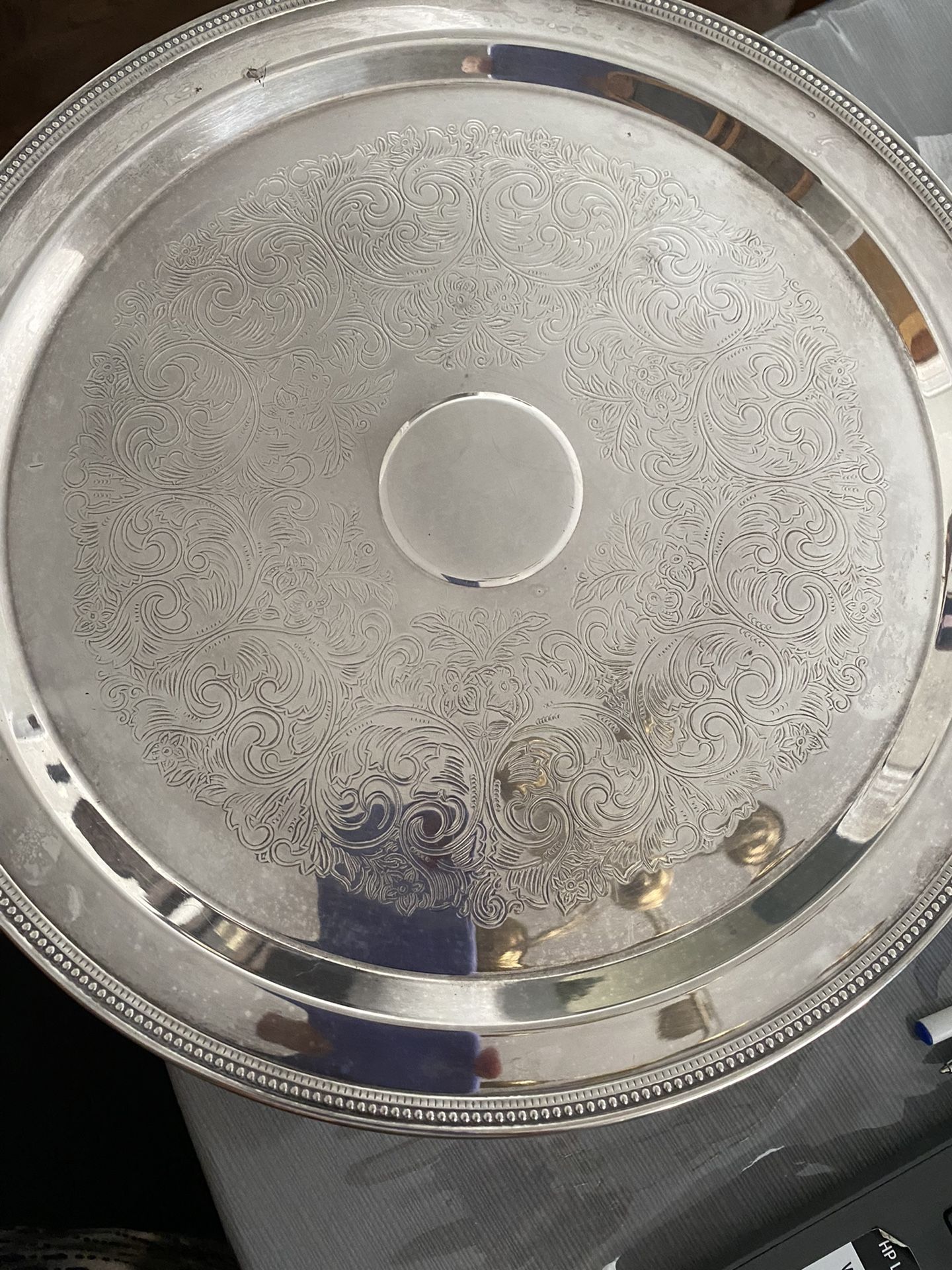 ONEIDA WM A RODGERS Silver Cake Plate 12” Near Mint Condition