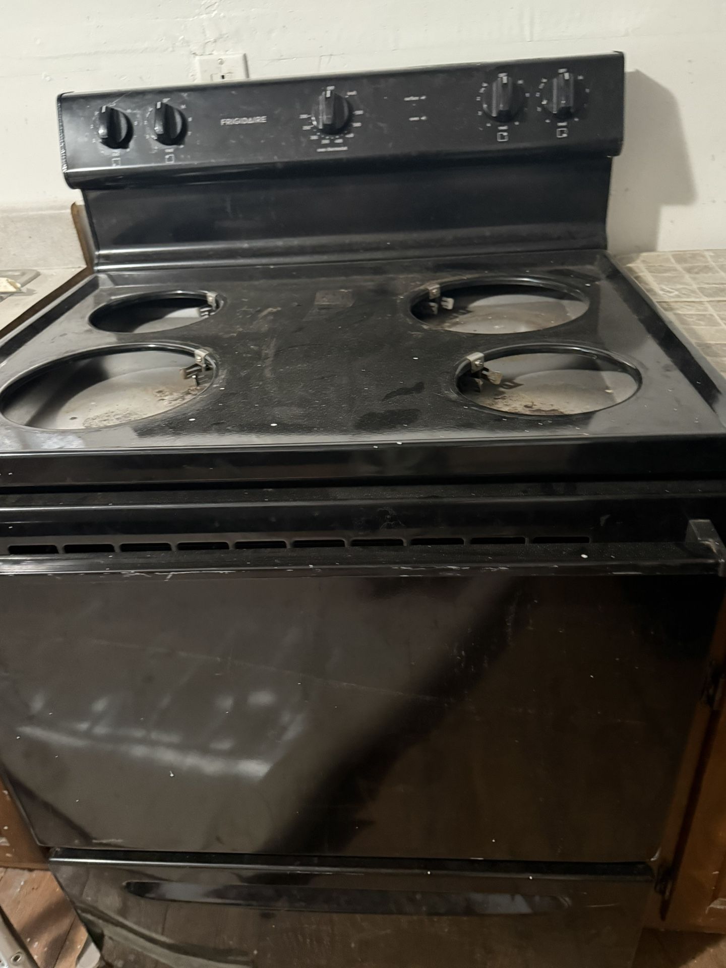 Electric Stove Frigidaire 
