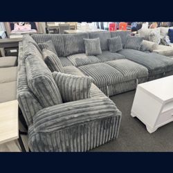 New. Sectional With Pull Out Bed. 