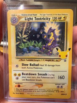Light Toxtricity SWSH137 Celebrations Promo Pokemon Card