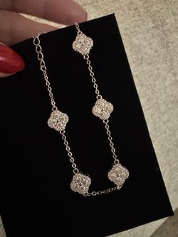 Clover bracelet