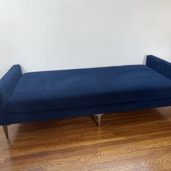 Lounge Sofa 