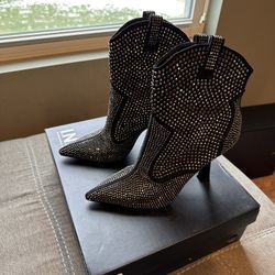 Black Boots