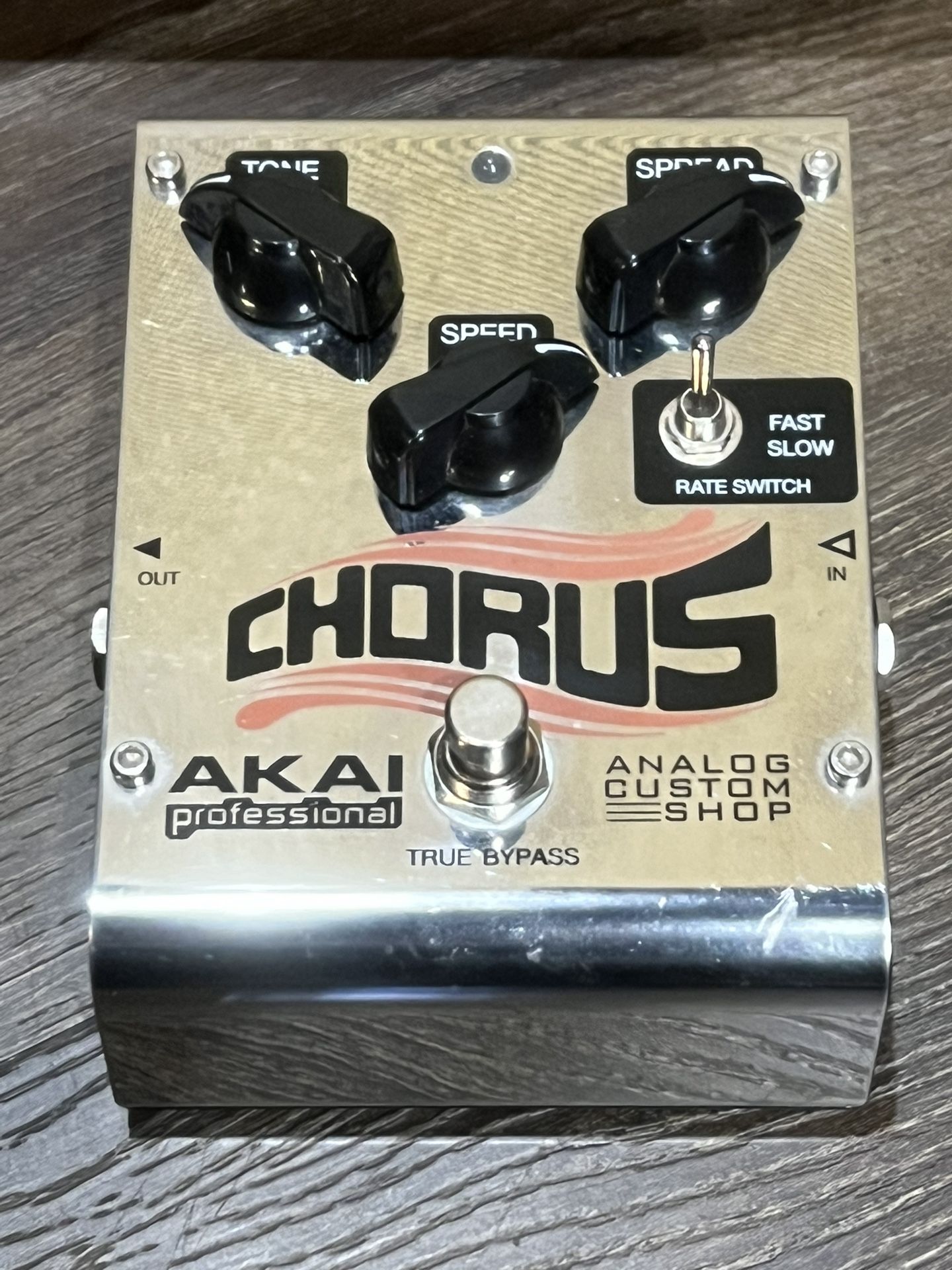 AKAI Pro Analog Custom Shop Chorus Electric Guitar Pedal